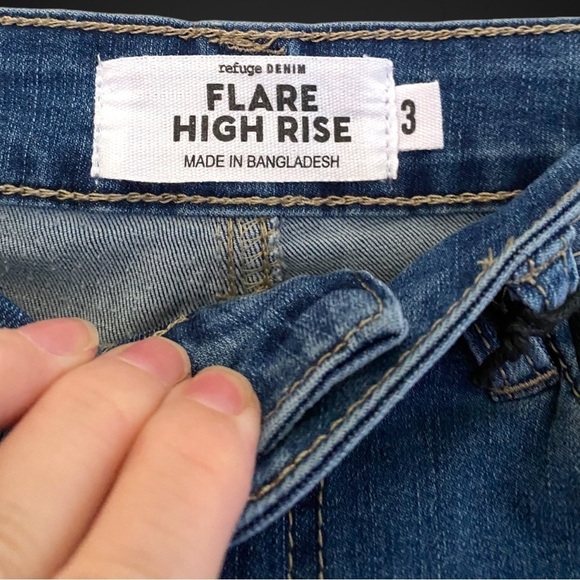 🍄Refuge Flare High Rise Jeans - Picture 6 of 6